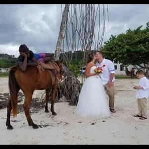 Meet your Posher, Thad